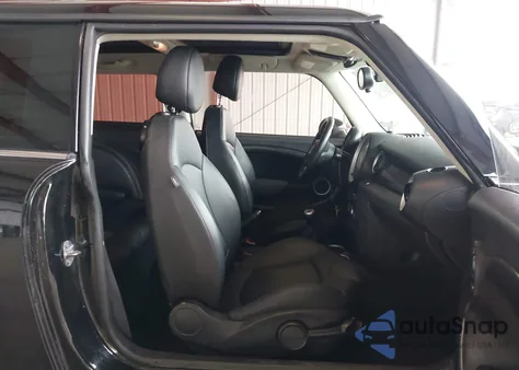 2012 Mini Cooper S z USA, uszkodzony, nr VIN WMWSV3C58CTY29479